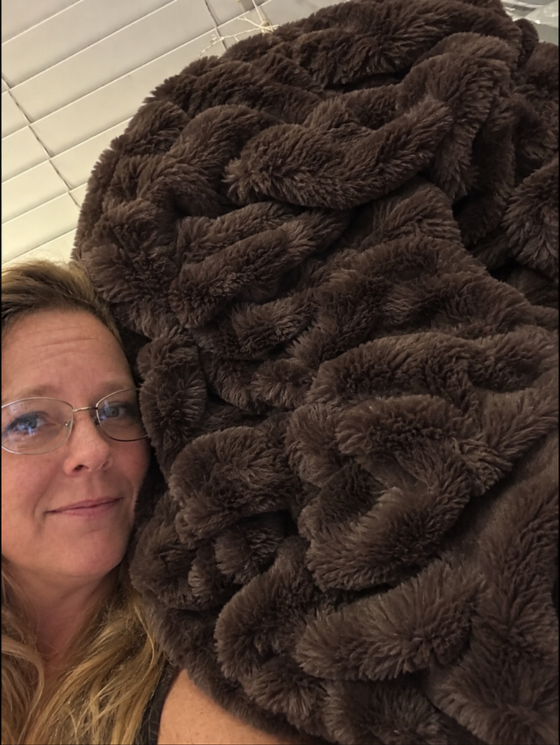 Cozy Blanket Review 17